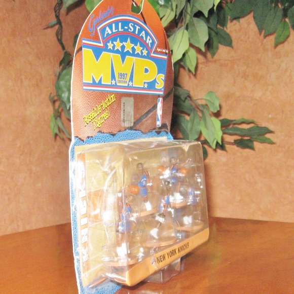 1997 Galoob New York Knicks NBA Basketball All Star MVP Small Posable Figures - Picture 9 of 9
